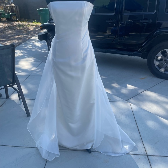 Vintage Jessica McClintock Wedding - Picture 8 of 15